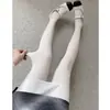 Novas Calças Leggings de Veludo para Outono e Inverno, Adequadas para Usar na Rua, com Listras Verticais, Meia-calça com Leve Compressão, Calças de Outono Emagrecedoras, Meias Longas