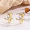 Pendientes Dobles C de Circonita Dulces y Delicados para Mujer, Diseño de Nicho con Sentido de Estilo, Pendientes Versátiles de Estilo Socialité Modernos y Exquisitos