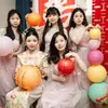 Linternas de boda de Año Nuevo con personajes felices, accesorios para fotos de boda, decoraciones para la habitación de boda, regalos de primer cumpleaños, celebraciones de luna llena y bolas de panal