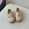 Zapatos Casuales de Cuero para Niñas Nuevo Estilo Primavera y Otoño 2025 Mocasines sin Cordones Zapatos Tipo Frijol Versátiles Suela Suave Mocasines para Niños Birkenstocks