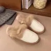 Sandálias casuais de couro macio com bico redondo e sola grossa, estilo slip-on para mulheres, modernas e fáceis de calçar, perfeitas para uso ao ar livre