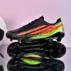 Nuevos zapatos de fútbol transpirables de corte bajo para estudiantes jóvenes, adecuados para partidos y entrenamientos en césped, antideslizantes y resistentes al desgaste, venta al por mayor