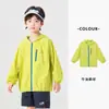 Roupa de Proteção Solar Resistente a UV para Meninos da Duoduo, Série Macaron Fina de Verão, Jaqueta Respirável com Proteção Solar para Crianças