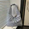 Bolso de Lona a Cuadros Rojos Color-Block Estilo Japonés para Mujer 2024 Nuevo Gran Capacidad Artístico Fresco Versátil para Viajar y el Día a Día Bolso de Hombro