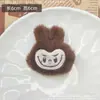 Dientes Pequeños Conejo Celebridad de Internet Dibujo Animado Relleno de Algodón Sombrero de Conejo Sonriente Pasador Lindo Accesorio para el Cabello Broche Accesorio Accesorio para Ropa