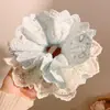 Scrunchie de Renda Amarelo Creme Coreano com Toque de Luxo, Elástico Grande para Coque, Elegante Acessório de Cabelo
