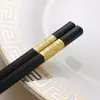 Vajilla de cerámica para presentación de hotel: juego de cuatro piezas, juego de cinco piezas, juego de tres piezas para presentación de restaurante, incluyendo platos, tazones, cucharas y platitos para huesos