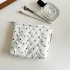 Nova Bolsa Simples Acolchoada de Bolinhas para Batom de Mão Bolsa de Cosméticos Bolsa Pequena de Armazenamento Porta-Moedas Mini Bolsa de Mão Portátil