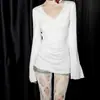 Camiseta de Color Sólido, Hermosa y Sexy con Encaje Patchwork, Cuello en V, Corte Ajustado, Manga Larga Acampanada, Estilo Americano, Camiseta Básica para Primavera y Otoño