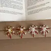 Brincos Vintage de Luxo Leve com Zircônia, Pérola e Esmalte Vermelho em Formato de Fogos de Artifício para Mulheres, Brincos Únicos e Estilosos