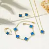 Diseño Clásico Transfronterizo Trébol de Cuatro Hojas Juego de Cuatro Piezas Pulsera de Cinco Flores Collar Pendientes Anillo Chapado en Oro de 18K Venta al por Mayor