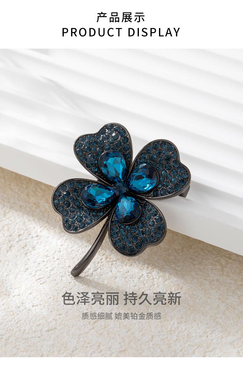 时尚简约幸运四叶草胸针小众高级感复古植物胸花奢华百