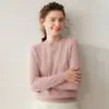 Sencilla y versátil, suave y amigable con la piel, camiseta básica de punto para mujer de cachemira de color liso, cuello redondo, suéter grueso de punto trenzado para usar en capas