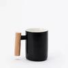 Taza de cerámica estilo nórdico ins creativa con mango de madera para oficina, regalo de mano para negocios, logo imprimible