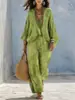 Sitio web independiente Amazon comercio exterior transfronterizo europeo y americano ropa de mujer Amazon moderno elegante cuello en V suelto texturizado casual conjunto de dos piezas