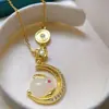 Colar Coelho de Jade para Mulheres Novo Luxo Leve Simples Nicho Pingente Ano do Coelho Signo do Zodíaco Presente de Dia dos Namorados para Namorada