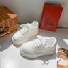 Zapatos Blancos Beier Mariposa Alto Valor de Color Nuevos de Verano Transpirables Finos 2024 Zapatos Casuales Explosiones Zapatos de Suela Gruesa