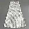 Saia Retro de Bolinhas Feminina Cintura Alta Emagrecedora Comprimento Médio Linha A Duas Cores Preto e Branco Chegada Nova do Outono Saia Versátil