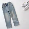 Calça de Fleece para Meninas para Outono e Inverno 2025, Nova Calça Jeans Flare Estilosa Elástica para Crianças Pequenas, Emagrecimento e Levemente Flare