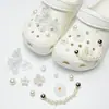 2026 Nueva Decoración de Zapato con Agujeros de Mariposa de Cristal Hebilla Pedrería Perla Accesorios para Pantuflas Sandalias Hebilla de Zapato Flor de Zapato DIY