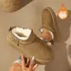 Zapatos sin cordones de algodón para nieve acolchados y engrosados con forro polar, nuevo modelo de invierno 2026, suela gruesa, peludos, con detalle de lazo, cálidos, zapatos de algodón de talla grande