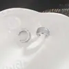 Selección Artística de Brazaletes para Oreja Geométricos Únicos en Forma de C Multicapa Tachonados con Diamantes, Versión Ancha Súper Brillante Llena de Diamantes, Clips para Oreja sin Perforación con un Toque de Alta Gama de Moda