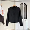 ¡Hace que tu cintura luzca increíblemente delgada! Esta nueva chaqueta casual de otoño/invierno, 3D a medida, ajustada, con cuello alto, doble cremallera y forro polar es perfecta para la temporada.