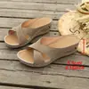 Sandalias para Mujer de Estilo Nuevo Verano 2026 de Comercio Exterior Europeo y Americano Transfronterizo con Tiras Cruzadas, Tacones de Cuña, Suelas Gruesas, Sandalias Casuales Simples Slip-On de Talla Grande