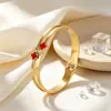 Pulsera de trébol de cuatro hojas de doble capa, no se decolora, lujo ligero, incrustada de diamantes, brazalete de apertura de resorte, versátil para el uso diario, regalo
