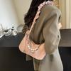Bolso pequeño de diseño de estilo extranjero para mujer, nuevo bolso bandolera de moda 2024, bolso de hombro de nicho de verano con forma de media luna.