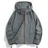 Roupas de Trabalho Pica-Pau Proteção Solar Masculina Impermeável Nova para Pesca ao Ar Livre Verão Anti-UV Leve Jaqueta Solta