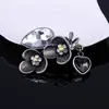 Broche Vintage de Aleación Transfronterizo, Accesorio de Ropa de Lujo Ligero, Pin de Broche Metálico, Broche de Camelia