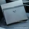 P Lada Bolso de Mano Simple Casual Bolso Pequeño Cuadrado Social Bolso de Moda para Hombre Billetera de Cuero Suave Bandolera Portátil para Transfronterizo
