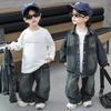 Conjunto de Mezclilla Otoñal para Niños 2026 Nuevo Estilo Coreano Ropa Guapa para Niños, Conjunto de Tres Piezas de Primavera y Otoño para Niños a la Moda