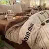 Inverno [Inspecionado] Ins Doce Leite Fresco Lã Conjunto de Quatro Peças Conjunto de Três Peças para Dormitório Estudantil Capa de Edredom Individual
