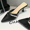 Sapatos Meia-Calça Exquisitos Estilo Francês Verão 2026 Novo Estilo Fada Gentil Combinando com Vestido Sapatos de Salto Alto Bico Fechado para Mulheres