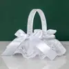 Cesta Pequeña para Dama de Honor de Boda Venta Caliente Europea y Americana Cesta de Flores de Mano para Novia Arrojar Flores Cesta de Flores Pequeña Estilo Europeo