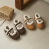 Zapatos de Algodón para Niñas 2025 Invierno Nuevos Mary Jane Zapatos de Princesa de Terciopelo para Niños Pisos Cálidos Zapatos Peludos para Niñas Pequeñas