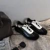 Zapatillas de entrenamiento alemanas de suela plana, antideslizantes, versátiles, nueva colección de otoño 2026, estilo popular, ligeras, de suela blanda, cómodas para usar todo el día, zapatos casuales