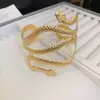 Pulseira Irregular Côncava Transfronteiriça Europeia e Americana Estilo Frio de Nicho Pulseira Moda Luxo Leve Pulseira de Alta Qualidade para Mulheres
