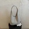 Bolsa de mano estilo retro para mujer, moda coreana, adecuada para el trabajo y los desplazamientos, nueva colección de otoño 2026, bolso de hombro moderno y versátil