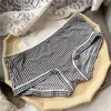 [80-120] 524 Seda de Hielo estampado lindo tiro bajo bolsa de ropa interior para mujer cadera con taladro ropa interior para mujer tiro bajo