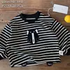 Camiseta de Moda Coreana de Rayas de Dibujos Animados 3D Holgada para Niños, Bonita y Versátil, Top de Otoño para Bebés y Niños Pequeños, Tendencia