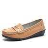 Zapatos de enfermera de primavera y otoño 2021, zapatos casuales de tacón plano para mujer, zapatos individuales, zapatos de frijol, zapatos de madre, suela de res, fabricantes de fuentes