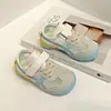 Zapatillas de Malla Transpirables para Niños 2026 Verano Color Caramelo Ligeras Suela Suave Zapatos de Malla para Niños Zapatos Deportivos para Niñas