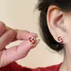 Aretes Rojos en Forma de Corazón con Diamantes para Mujer, Estilo Lujo de Alta Gama, Aretes del Zodiaco del Caballo, Nuevos Modelos 2026