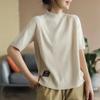 2022 Nueva Llegada Cuello Medio Alto Camiseta Casual Artística Etiqueta de Mujer Holgada Combinable Jersey Tejido Camiseta Base para Mujer Top de Mujer