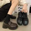 Sapatos de Couro Pretos, Mocassins e Mules de Nicho Estilo Japonês e Estilo Britânico para Mulheres, Novo Estilo Retrô 2026, Combinados com Uniforme JK
