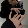 Anillo de Cadena de Perlas con Mariposa de Pedrería Super Hada Empalmado Anillo con Borla Simple de Gama Alta Coreana Nicho para Mujeres