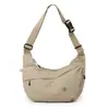 Bolsa Dumpling para Mulheres, Nova Moda Bolsa Transversal de Grande Capacidade, Simples e Versátil Tecido de Nylon Tendência Leve Bolsa de Ombro para o Dia a Dia